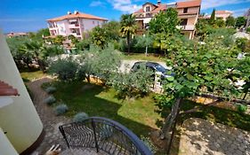 Ana M Apartments